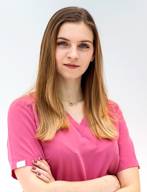 Weronika Nowak fizjoterapeuta PhysioLab